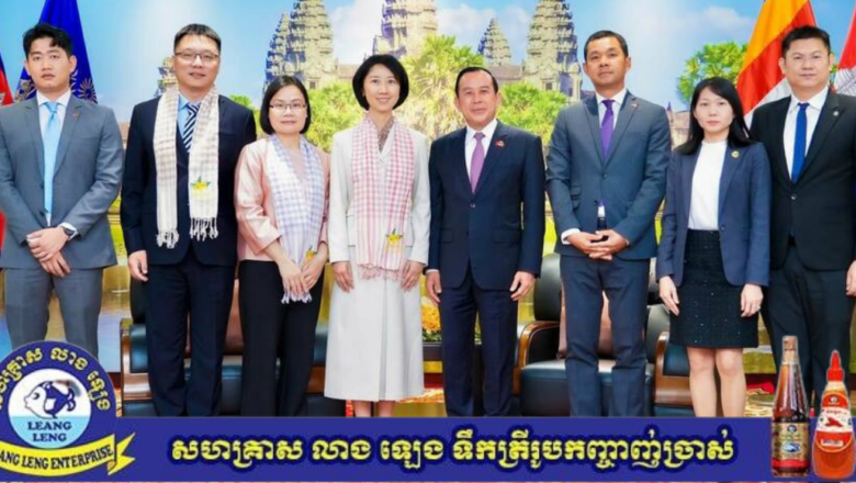 ក្រសួងទេសចរណ៍ និងវិទ្យុមិត្តភាព កម្ពុជា-ចិន នៃអគ្គស្ថានីយវិទ្យុនិងទូរទស្សន៍មជ្ឈិមចិន ចាប់ដៃគ្នាជំរុញការផ្សព្វផ្សាយទេសចរណ៍តាមទម្រង់ “ប្រព័ន្ធផ្សព្វផ្សាយបូកទេសចរណ៍”