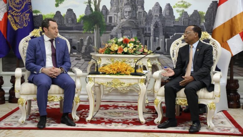 ឯកឧត្តម វង សូត ទទួលជួបសម្តែងការគួរសម និងពិភាក្សាការងារជាមួយឯកឧត្តម Elnur Mammadov អនុរដ្ឋមន្ត្រីការបរទេស នៃសាធារណរដ្ឋអាស៊ែបៃហ្សង់