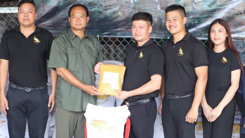 ក្រុមហ៊ុន ស៊ីធី រ៉ាយស៍ អ៊ឹមផត អិចផត និងសហការីបានចូលរួមចំណែកក្នុងបេសកកម្មមនុស្សធម៌ ដោយបានពាំនាំនូវ អង្ករចំនួន ២៥តោន អំបុកសាច់ ៥០០ កញ្ចប់ និងថវិកាចំនួន ៤០ លានរៀល