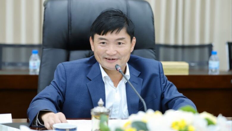 ឯកឧត្តម ហេង សួរ បានទទួលជួបសំណេះសំណាលជាមួយនិស្សិតជ័យលាភីចំនួន ៥១នាក់ (ស្រី ៣២នាក់) ដែលទទួលបានអាហារូបករណ៍ទៅសិក្សានៅសាធារណរដ្ឋកូរ៉េ ក្រោមគម្រោងអាហារូបករណ៍រដ្ឋាភិបាលសាធារណរដ្ឋកូរ៉េ (GKS-G 2025) និងនៅប្រទេសជប៉ុន