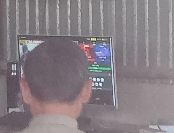 ប្រជាពលរដ្ឋអះអាងថា ល្បែងជល់មាន់ និងឡូតូអនឡាញ របស់ឈ្មោះបញ្ញា កំពុងតែបើកដំណើរការយ៉ាងគគ្រឹកគគ្រេងក្នុងស្រុកស្វាយជ្រុំ