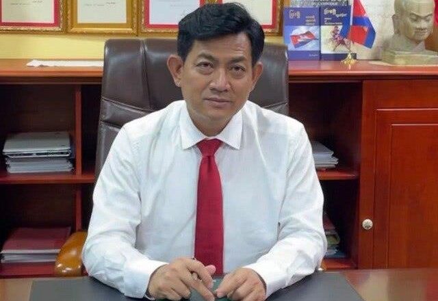 លោកបណ្ឌិត រ័ត្ន សណ្តាប់ អ្នក ជំនាញអារ្យធម៌ខ្មែរ៖ កម្ពុជាត្រូវប្រយ័ត្នប្រយែង ចំពោះការដាក់បង្ហាញលក់សាច់គោស្រស់នៅតាមផ្លូវ ដើម្បីទទួល ភ្ញៀវទេសចរឥណ្ឌាកាន់តែច្រើន ខណៈឥណ្ឌាចាត់ទុកគោជាទីសក្ការៈមួយដ៏សំខាន់