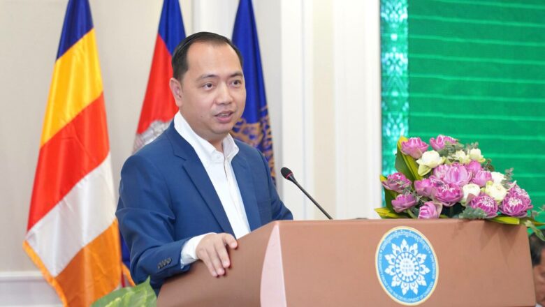 ឯកឧត្តម នេត្រ ភក្ត្រា សមាជិកក្រុមប្រឹក្សាជាតិរណសិរ្សសាមគ្គី អភិវឌ្ឍមាតុភូមិកម្ពុជាអញ្ជើញចូលរួមប្រារព្ធមីទ្ទិញអបអរសាទរខួបអនុស្សាវរីយ៍លើកទី៤៧ ទិវាកំណើតរណសិរ្សសាមគ្គីអភិវឌ្ឍន៍មាតុភូមិកម្ពុជា