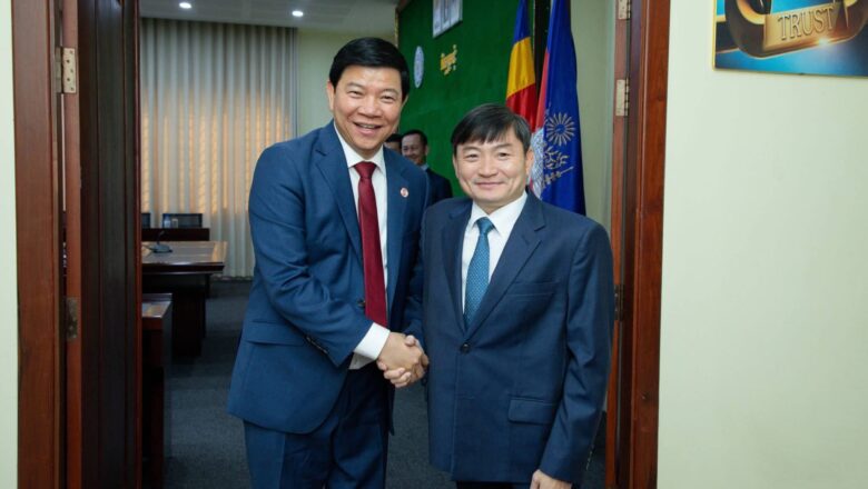 ក្រសួងការងារគ្រោងចុះ MoU ជាមួយសភាពាណិជ្ជកម្មកម្ពុជាប្រចាំទីក្រុងម៉ែលប៊ន និងសភាពាណិជ្ជកម្ម អូស្រ្តាលី ដើម្បីពង្រឹងកិច្ចសហការលើវិស័យការងារ និងអភិវឌ្ឍធនធានមនុស្ស