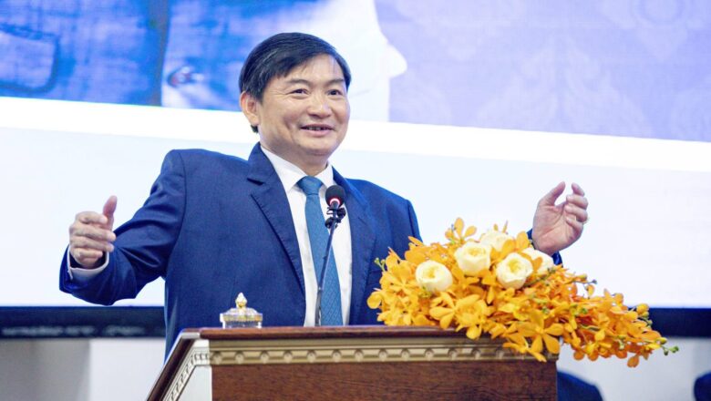 ឯកឧត្តម ហេង សួរ អញ្ជើញចូលរួមសន្និបាតលើកទី១៧ របស់សមាគមវាយនភណ្ឌ សម្លៀកបំពាក់ ស្បែកជើង និងផលិតផលធ្វើដំណើរនៅកម្ពុជា (TAFTAC) បោះឆ្នោតជ្រើសតាំងប្រធានថ្មី និងបង្ហាញពីសមិទ្ធផលសម្រេចបាន