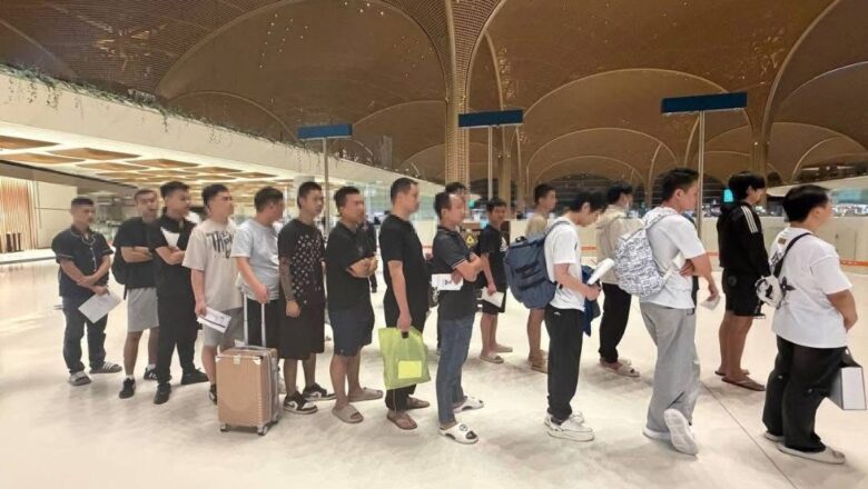 ជនបរទេសសរុប ៤០៦នាក់ ត្រូវបានបណ្តេញចេញពីប្រទេសកម្ពុជា