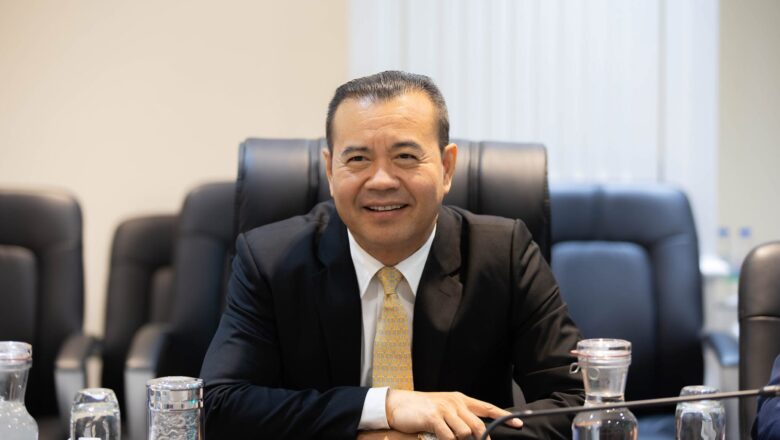 ឯកឧត្ដមបណ្ឌិត កៅ ថាច និងសហការី បានអនុញ្ញាតឱ្យ តំណាងក្រុមហ៊ុន KASEN Group ចូលជួបសម្ដែងការគួរសម និងពិភាក្សាការងារ