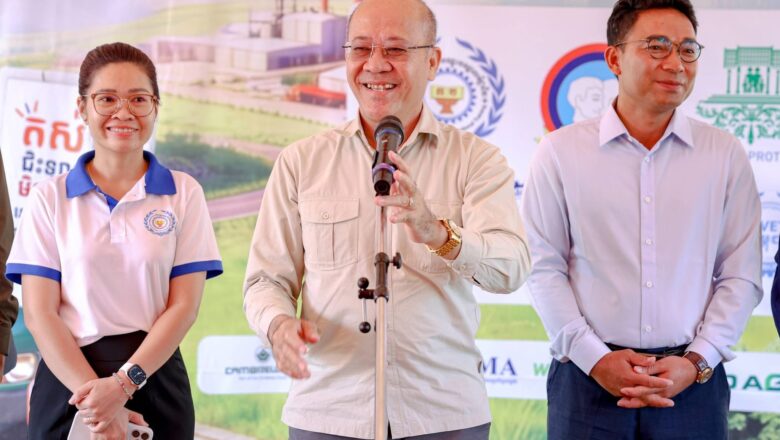 ក្រសួងការងារនាំក្រុមហ៊ុនចំនួន ៦ទៅផ្តល់ឱកាសការងារជាង ៤ពាន់កន្លែង ដោយផ្ទាល់ជូនអតីតពលករ និងអ្នករកការងារនៅស្រុកស្រីស្នំ ខេត្តសៀមរាប