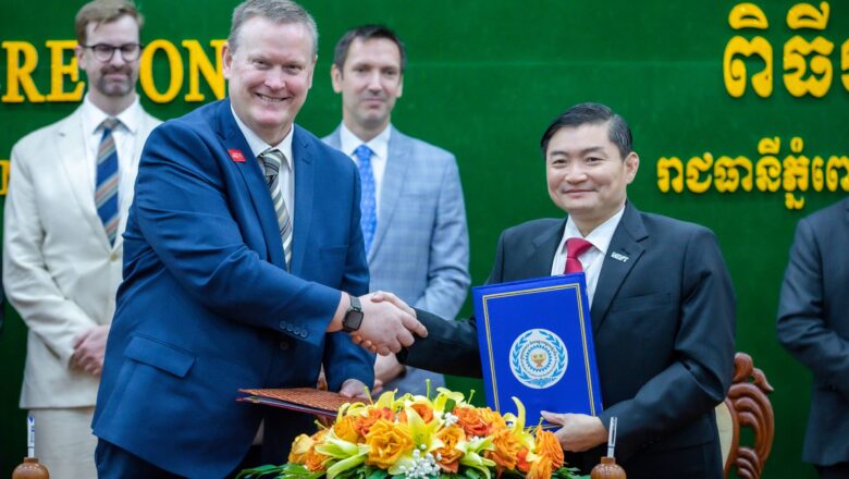 កម្ពុជា-ចក្រភពអង់គ្លេសចុះ MoU ពង្រឹង និងលើកកម្ពស់កិច្ចសហប្រតិបត្តិការលើការអភិវឌ្ឍធនធានមនុស្ស និងជំនាញ