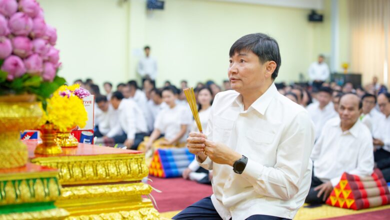ឯកឧត្តម ហេង សួរ និងថ្នាក់ដឹកនាំក្រសួងការងារ និងបណ្តុះបណ្តាលវិជ្ជាជីវៈ រៀបចំពិធីសូត្រមន្ត អបអរសាទរបុណ្យចូលឆ្នាំថ្មីប្រពៃណីជាតិខ្មែរ