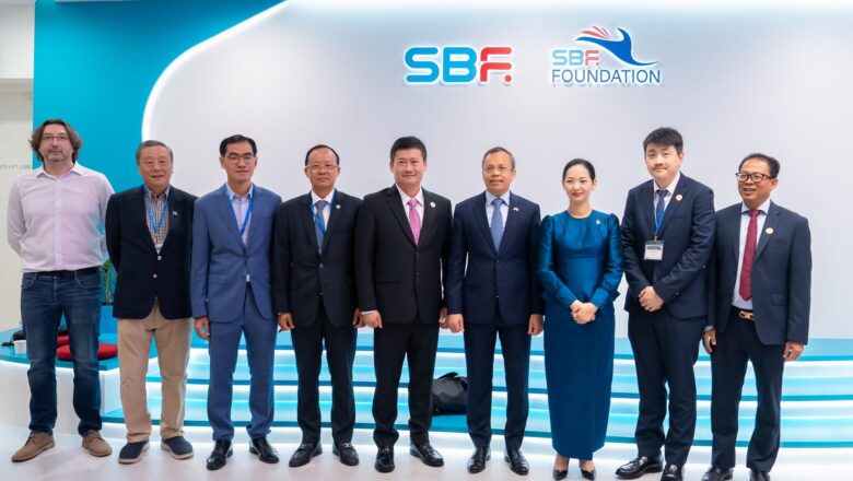 ឧកញ៉ា ឡាយ ឈុនហួ ប្រធានសហព័ន្ធស្រូវអង្ករកម្ពុជាអញ្ជើញចូលរួមក្នុងកម្មវិធីសន្និសីទស្ដីពីទស្សនវិស័យធុរកិច្ចសម្រាប់ឆ្នាំ ២០២៦ និងការបើកចំហកាលានុវត្តភាពរបស់កម្ពុជា