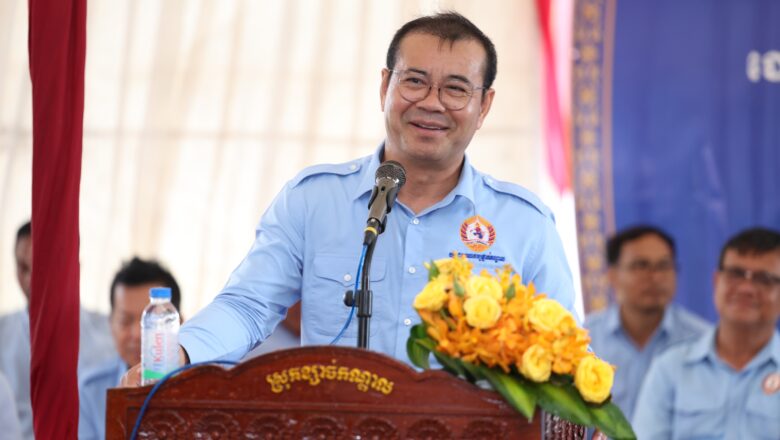 ឯកឧត្តមបណ្ឌិត កៅ ថាច ជំរុញថ្នាក់ដឹកនាំយុវជនគណបក្សឃុំជ័យធំទើបជាប់ឆ្នោត ឱ្យបន្តរៀនសូត្រ បង្កើនប្រាក់ចំណូលគ្រួសារ និងបម្រើសហគមន៍ខេត្ត