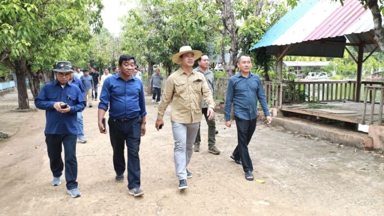 ឯកឧត្តមបណ្ឌិត កៅ ថាច ដឹកនាំគណៈប្រតិភូចុះស្វែងយល់ខ្សែច្រវាក់ផលិតកម្មចិញ្ចឹមត្រី បង្កាត់ពូជត្រី និងផលិតទាពង នៅខេត្តកំពង់ធំ និងខេត្តកំពង់ចាម
