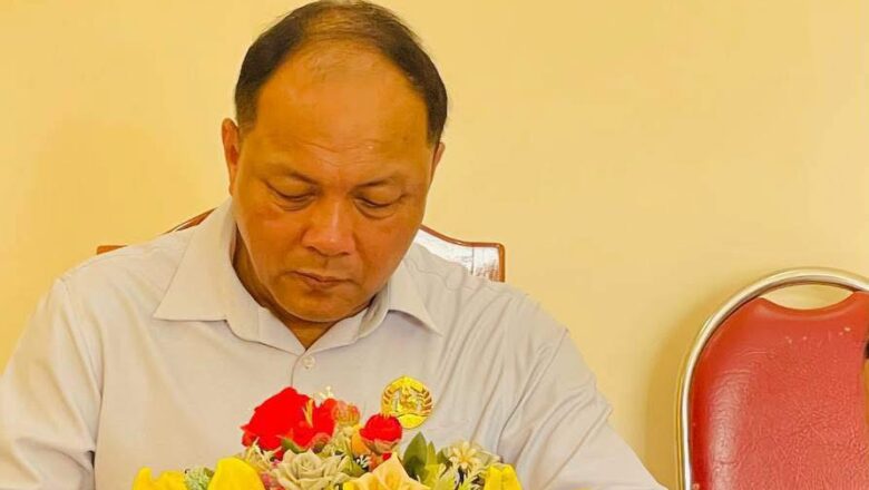 ឯកឧត្តម គឹម មាសសុខសីហា អញ្ជើញដឹកនាំក្រុមការងារចុះជួបសំណេះសំណាល សួរសុខទុក្ខជាមួយបងប្អូនសមាជិក សមាជិកាគណបក្សមូលដ្ឋានឃុំជ្រៃវៀន ស្រុកព្រៃឈរ ខេត្តកំពង់ចាម