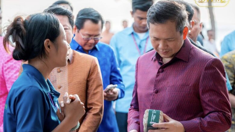 សម្តេចធិបតី ហ៊ុន ម៉ាណែត៖ សូមស្វាគមន៍មតិយោបល់របស់ប្រជាពលរដ្ឋ ក្នុងស្មារតី រួមគិត រួមធ្វើ ដើម្បីផលប្រយោជន៍រួមរបស់ប្រទេសជាតិខ្មែរយើង